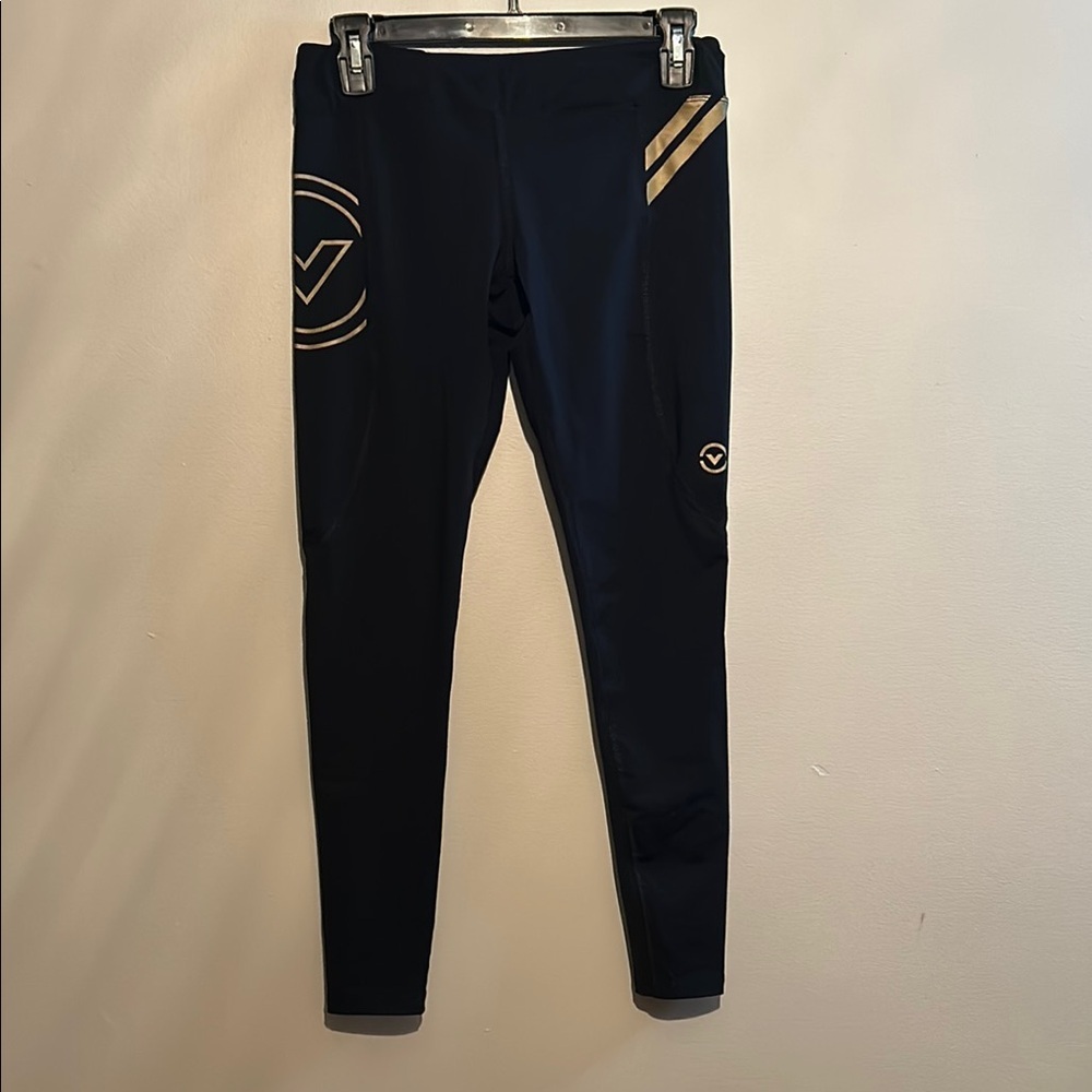 Virus Jet Black Activewear Leggings